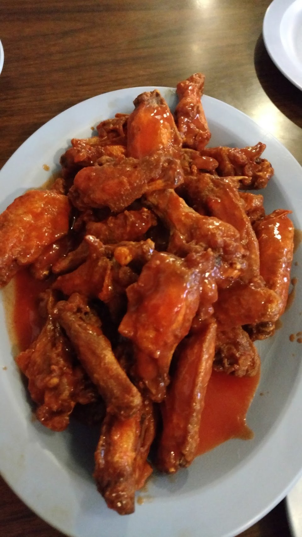 Famous Hot Wings