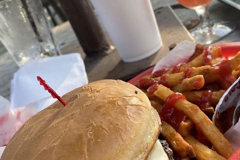Wet Deck Bar & Grill